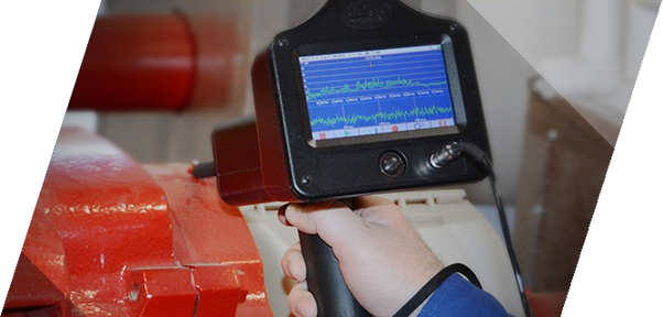 Práce s přístrojem Ultraprobe 15000 v použití